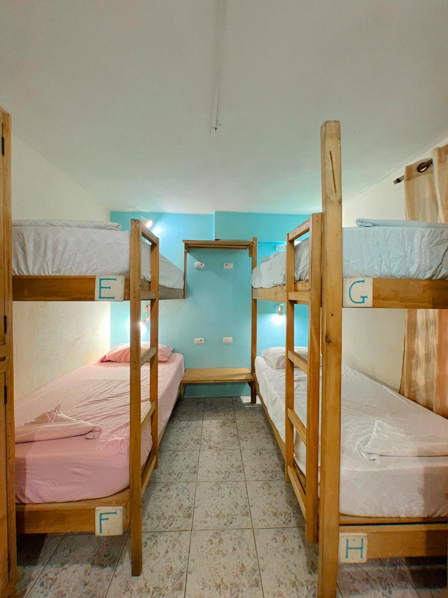 Hostel Sámara Exteriör bild